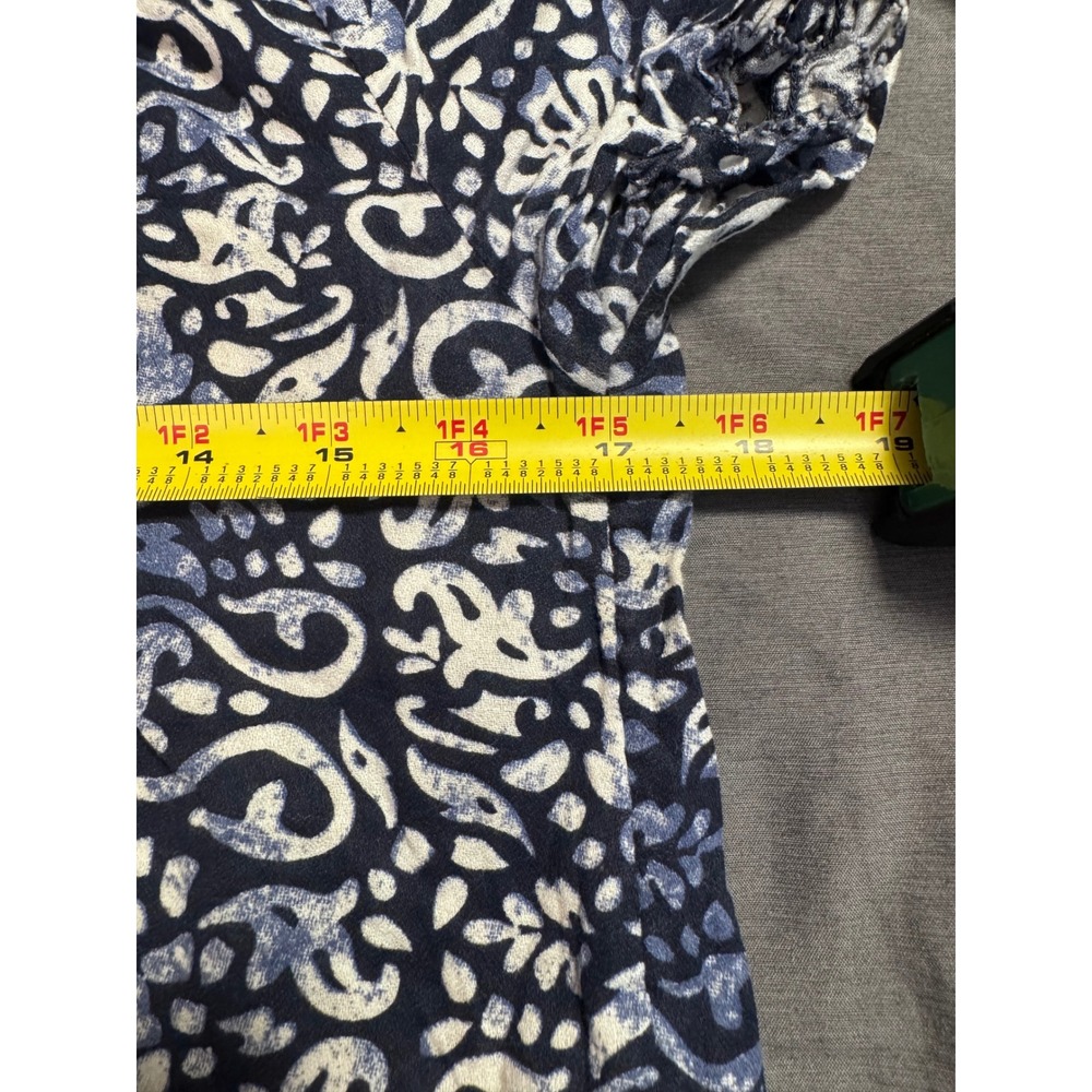 Lucky Brand Navy White Paisley Beaded Neckline Cotton Blouse XS Short Sleeve - Picture 16 of 16